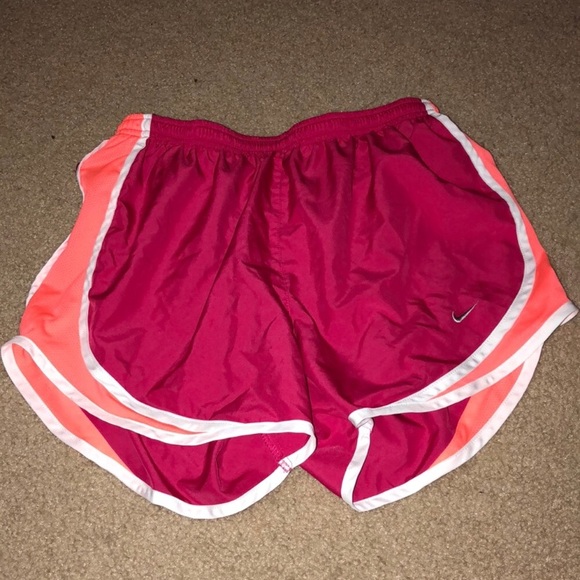 Nike Pants - Nike Shorts Size Medium